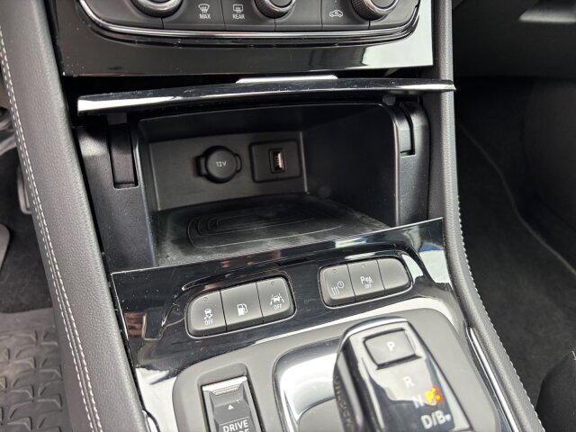 Opel 1.6 Plug-in-Hybrid Edition Automatik Sitzheizung 224PS Opel 1.6 Plug-in-Hybrid Edition Automatik Sitzheizung 224PS