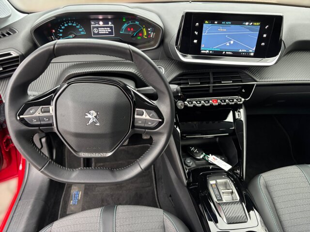 Peugeot e-208 Allure 136 +11 KW OBC+Navi+LED+EPH+SHZ+ Peugeot e-208 Allure 136 +11 KW OBC+Navi+LED+EPH+SHZ+