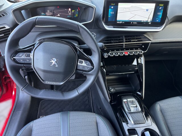 Peugeot E-208 Allure Pack 136 +Klima+EPH+SHZ+LED+ Peugeot E-208 Allure Pack 136 +Klima+EPH+SHZ+LED+
