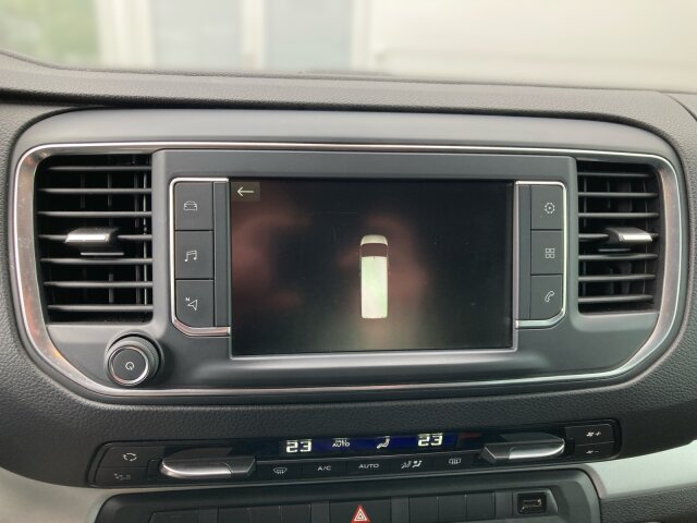 Opel Zafira Life 2.0 L Edition 8-Sitzer Klimaautomatik Navi (MW) Opel Zafira Life 2.0 L Edition 8-Sitzer Klimaautomatik Navi (MW)