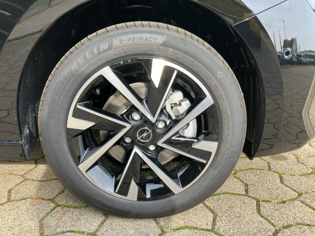 Opel Corsa F 1.2 GS Einparkhilfe Lenkradheizung SHZ Opel Corsa F 1.2 GS Einparkhilfe Lenkradheizung SHZ