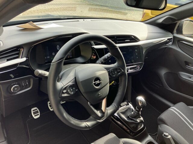 Opel Corsa F 1.2 GS Einparkhilfe Lenkradheizung SHZ Opel Corsa F 1.2 GS Einparkhilfe Lenkradheizung SHZ