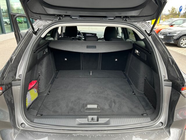 Opel Astra ST Edition 1.2T 81kW(110)(MT6) Opel Astra ST Edition 1.2T 81kW(110)(MT6)