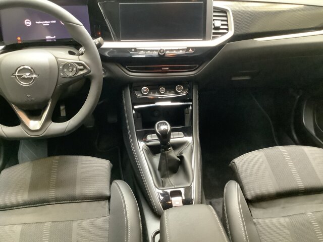 Opel Grandland 1.2 Turbo GS Line Klimaautomatik Sitzheizung Alwetter Opel Grandland 1.2 Turbo GS Line Klimaautomatik Sitzheizung Alwetter