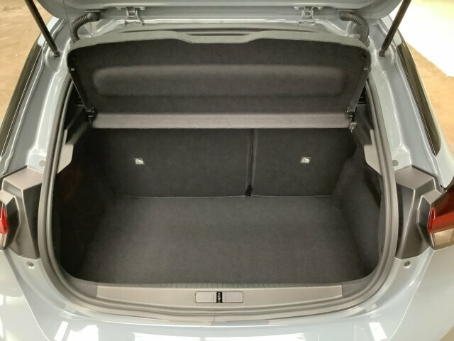 Opel Corsa F 1.2 Turbo 100PS Edition +SHZ+Klima+EPH+Alu+LHZ+ Opel Corsa F 1.2 Turbo 100PS Edition +SHZ+Klima+EPH+Alu+LHZ+