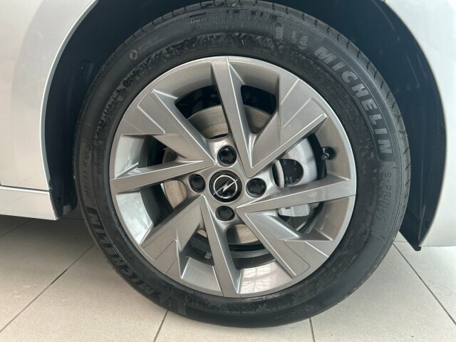 Opel Corsa F 1.2 Turbo 100PS Edition +SHZ+Klima+EPH+Alu+LHZ+ Opel Corsa F 1.2 Turbo 100PS Edition +SHZ+Klima+EPH+Alu+LHZ+