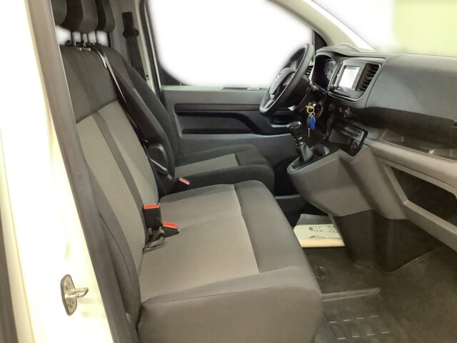 Opel Vivaro 1.5 D L 9-Sitzer 2xKlima Navi Opel Vivaro 1.5 D L 9-Sitzer 2xKlima Navi