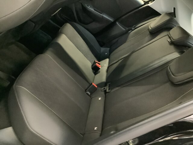 Opel Corsa F 1.2 Turbo Elegance Klimaautomatik Sitzheizung 100PS Opel Corsa F 1.2 Turbo Elegance Klimaautomatik Sitzheizung 100PS