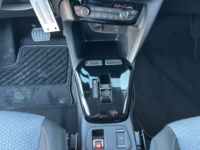 Opel Corsa F 1.2 Edition +Allwetter+RFK+LHZ+SHZ+ Opel Corsa F 1.2 Edition +Allwetter+RFK+LHZ+SHZ+