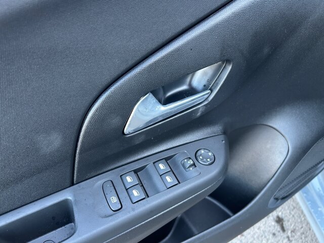 Opel Corsa F 1.2 Edition +Allwetter+RFK+LHZ+SHZ+ Opel Corsa F 1.2 Edition +Allwetter+RFK+LHZ+SHZ+