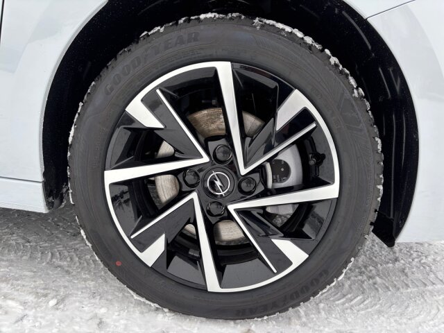 Opel Corsa Edition 1.2 +Allwetter+Lenkradheizung+SHZ+ Opel Corsa Edition 1.2 +Allwetter+Lenkradheizung+SHZ+