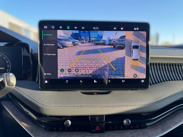 Skoda SUPERB COMBI L&K 2.0 TDI DSG *Anhängerkupplung* Skoda SUPERB COMBI L&K 2.0 TDI DSG *Anhängerkupplung*