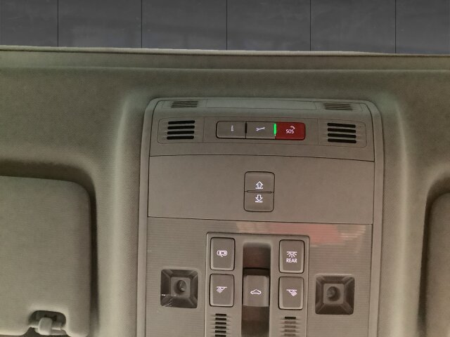 Skoda KAROQ TSI DSG STYLE *LED*NAV*ACC*KAMERA*PANORAMA Skoda KAROQ TSI DSG STYLE *LED*NAV*ACC*KAMERA*PANORAMA