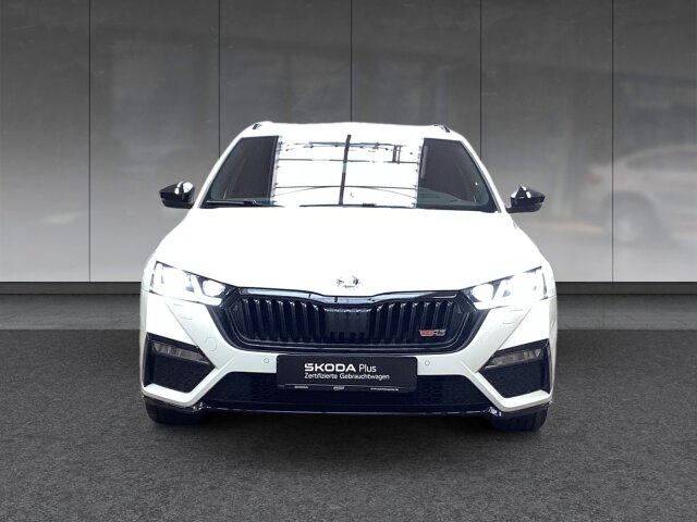 Skoda OCTAVIA CCOMBI TDI 4X4 DSG RS **AHK*COLUMBUS*ACC Skoda OCTAVIA CCOMBI TDI 4X4 DSG RS **AHK*COLUMBUS*ACC