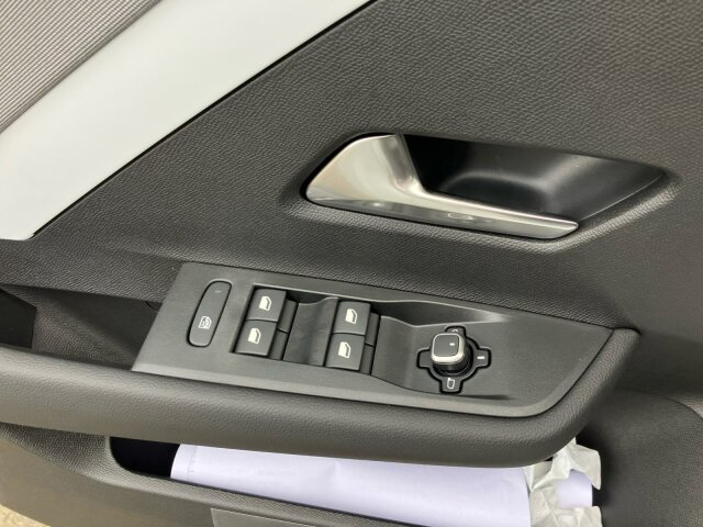 Opel Astra L 1.2 Edition +ACC+Rückfahrkamera+Keyless+ Opel Astra L 1.2 Edition +ACC+Rückfahrkamera+Keyless+