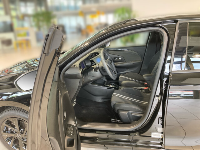 Opel Corsa F 1.2 GS +Allwetter+SHZ+LHZ+Keyless+LED+ Opel Corsa F 1.2 GS +Allwetter+SHZ+LHZ+Keyless+LED+