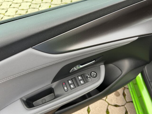 Opel Elegance Automatik Klimaautomatik Sitzheizung Opel Elegance Automatik Klimaautomatik Sitzheizung