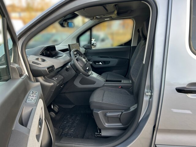 Peugeot Rifter Allure N1 BHDi 130 L2 +Techno+Style+ Peugeot Rifter Allure N1 BHDi 130 L2 +Techno+Style+
