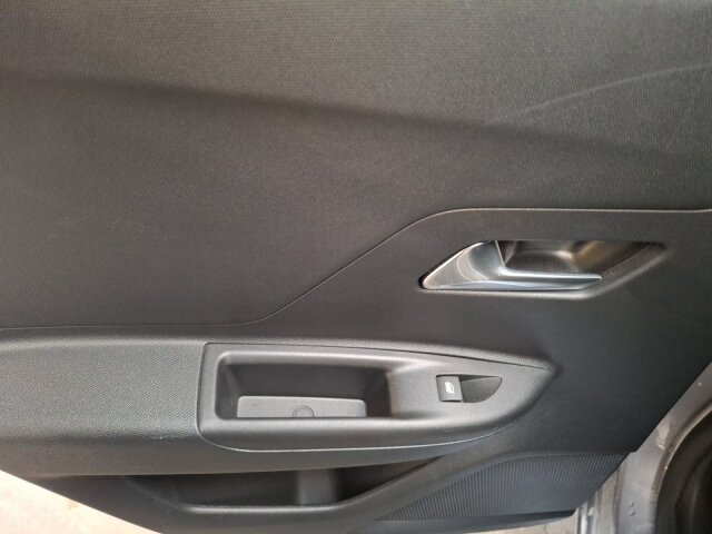 Opel Mokka 1.2 Turbo Ultimate Klimaautomatik Alcantara Sitzheizung Opel Mokka 1.2 Turbo Ultimate Klimaautomatik Alcantara Sitzheizung