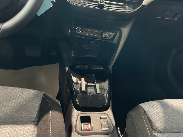 Opel Corsa F 1.2 Edition +Allwetter+LHZ+SHZ+LED+ Opel Corsa F 1.2 Edition +Allwetter+LHZ+SHZ+LED+