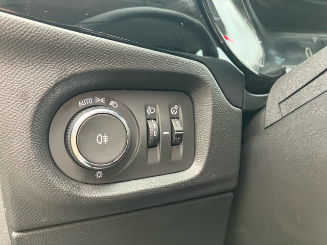 Opel Corsa F 1.2 Hybrid Edition +Allwetter+SHZ+LHZ+ Opel Corsa F 1.2 Hybrid Edition +Allwetter+SHZ+LHZ+