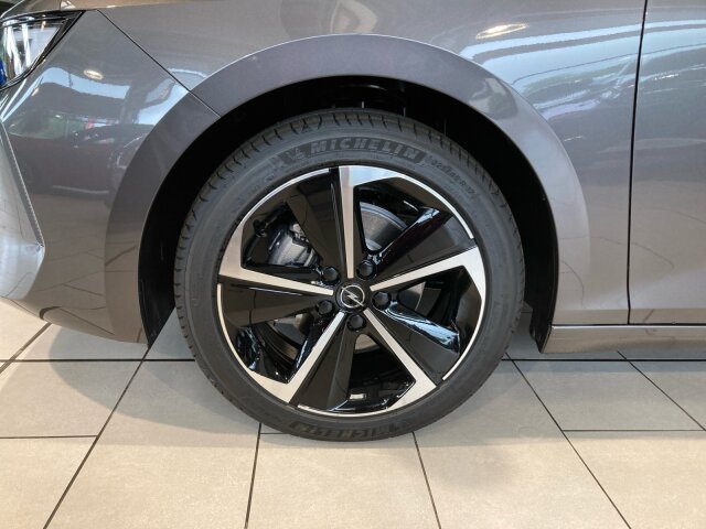 Opel Astra L 1.2 Edition +LHZ+Kamera+Keyless+LED+ Opel Astra L 1.2 Edition +LHZ+Kamera+Keyless+LED+