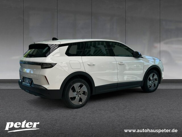 Opel Grandland 1.2 Edition +ACC+Kamera+Keyless+LED Opel Grandland 1.2 Edition +ACC+Kamera+Keyless+LED