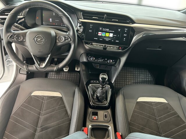 Opel Corsa F 1.2 GS +Alcantara+Lenkradheizung+SHZ+ Opel Corsa F 1.2 GS +Alcantara+Lenkradheizung+SHZ+