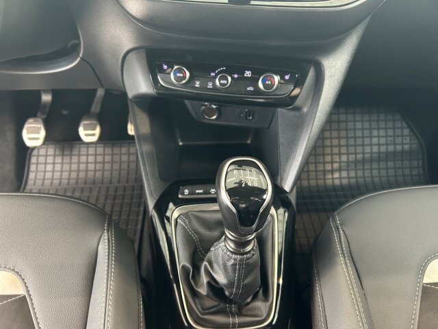 Opel Corsa F 1.2 GS +Alcantara+Lenkradheizung+SHZ+ Opel Corsa F 1.2 GS +Alcantara+Lenkradheizung+SHZ+