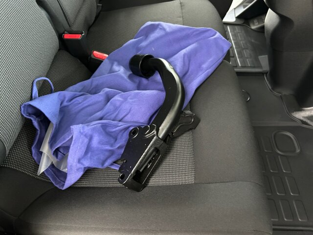 Opel Vivaro 2.0 D L erhöhte Nutzlast +AHZV+Allwetter+ Opel Vivaro 2.0 D L erhöhte Nutzlast +AHZV+Allwetter+