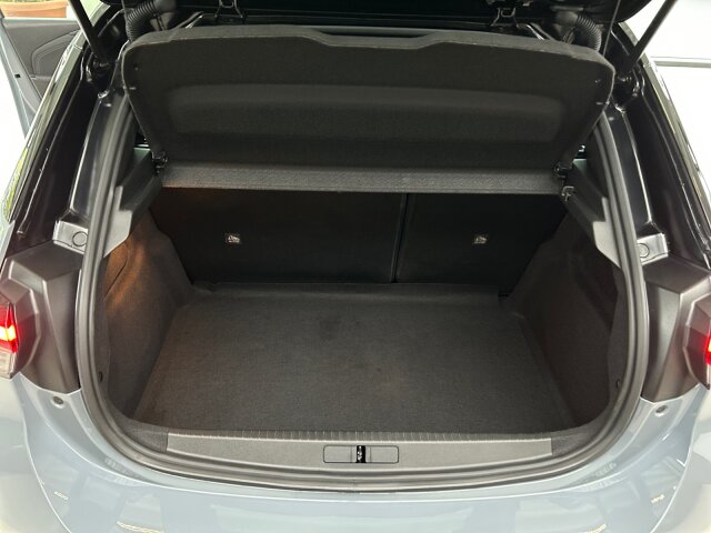 Opel Corsa F 1.2 GS +Lenkradheizung+Sitzheizung+LED+ Opel Corsa F 1.2 GS +Lenkradheizung+Sitzheizung+LED+