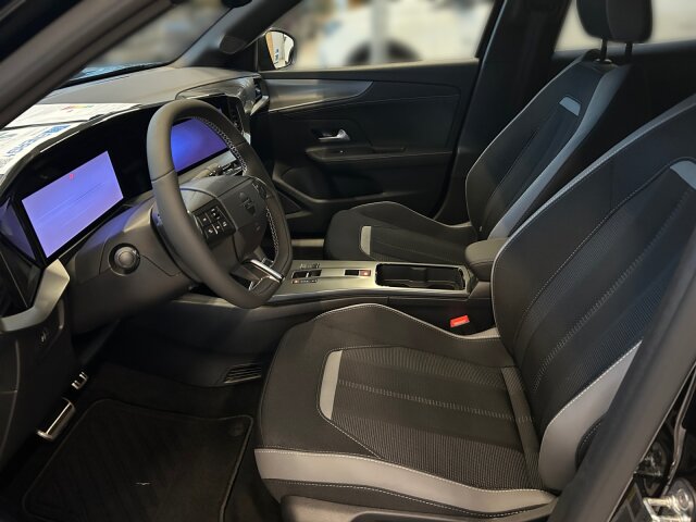 Opel Mokka 1.2 GS +Allwetter+Lenkradheizung+ Opel Mokka 1.2 GS +Allwetter+Lenkradheizung+