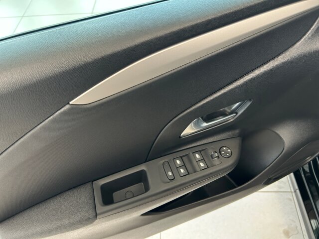 Opel Corsa F 1.2 Edition +Allwetter+Lenkradheizung+ Opel Corsa F 1.2 Edition +Allwetter+Lenkradheizung+