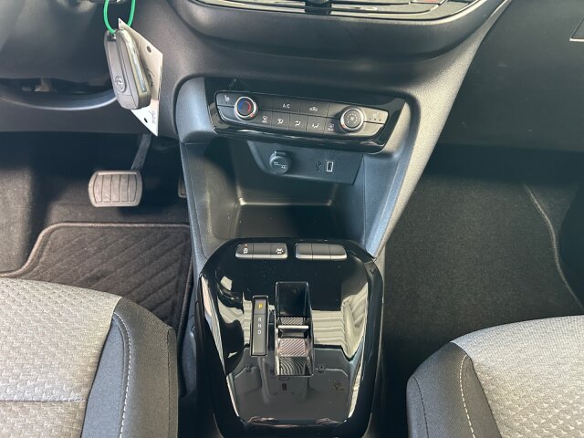 Opel Corsa F 1.2 Hybrid Edition +Allwetter+LHZH+SHZ+ Opel Corsa F 1.2 Hybrid Edition +Allwetter+LHZH+SHZ+