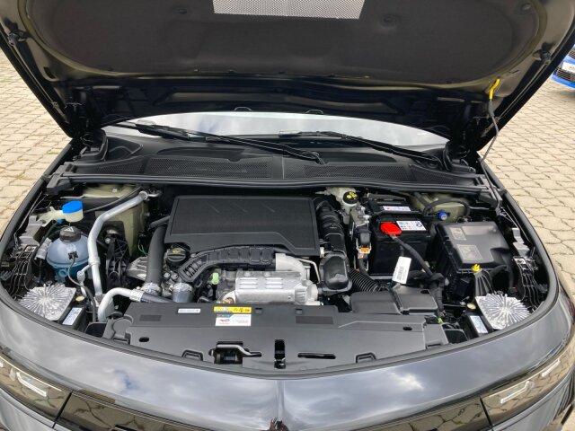 Opel Astra ST GS 1.2 +Schiebedach+ACC+360°Kamera+LED Opel Astra ST GS 1.2 +Schiebedach+ACC+360°Kamera+LED