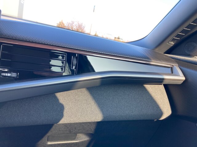 Opel Grandland GS 1.2 Mildhybrid +RFK+ACC+LHZ+SHZ+LED Opel Grandland GS 1.2 Mildhybrid +RFK+ACC+LHZ+SHZ+LED