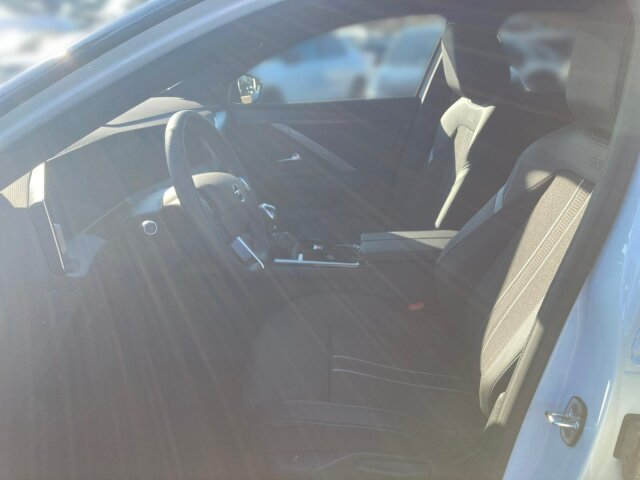 Opel Astra L 1.2 GS +360°Kamera+ACC+HUD+LED+LHZ+SHZ+ Opel Astra L 1.2 GS +360°Kamera+ACC+HUD+LED+LHZ+SHZ+