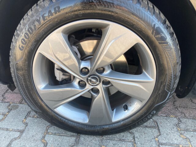 Opel Grandland 1.2 Turbo GS Line Klimaautomatik Alcantara Allwetter Opel Grandland 1.2 Turbo GS Line Klimaautomatik Alcantara Allwetter