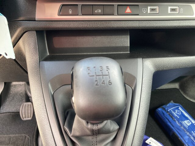 Opel Vivaro 1.5 D M +Rückfahrkamera+Bluetooth+DAB+ Opel Vivaro 1.5 D M +Rückfahrkamera+Bluetooth+DAB+