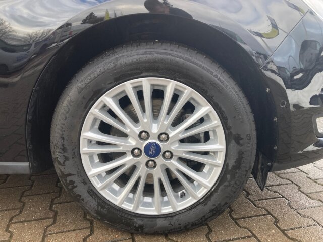 Ford Galaxy 1.5 EcoBoost Titanium 7-Sitzer Sitzheizung Ford Galaxy 1.5 EcoBoost Titanium 7-Sitzer Sitzheizung