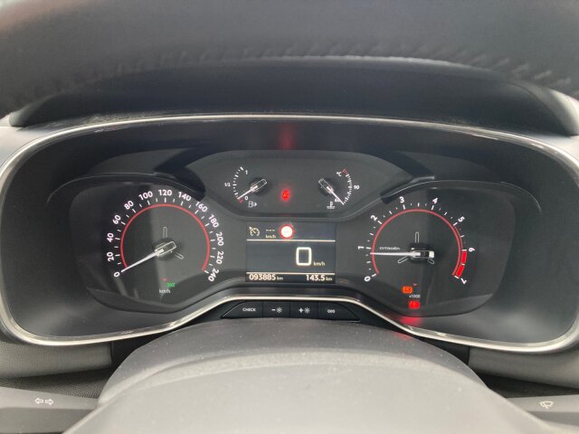 Citroën C5 Aircross Live Pack BHDi 130 +EPH+Mirror+ Citroën C5 Aircross Live Pack BHDi 130 +EPH+Mirror+