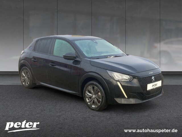 Peugeot e-208 Allure Pack 136 SHZ+Navi+11 KW OBC+EPH Peugeot e-208 Allure Pack 136 SHZ+Navi+11 KW OBC+EPH