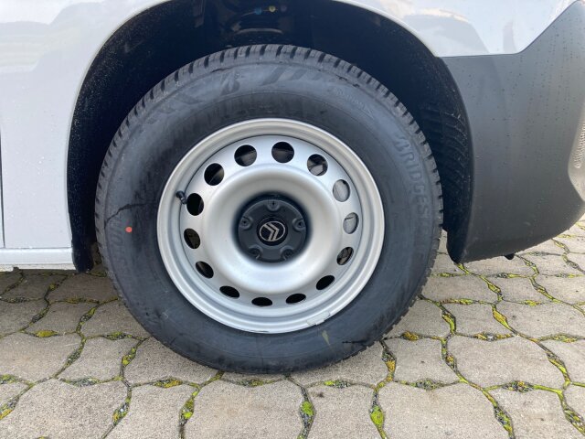 Citroën Berlingo KAWA XL Diesel 130 +SHZ+Kamera+Extenso+ Citroën Berlingo KAWA XL Diesel 130 +SHZ+Kamera+Extenso+