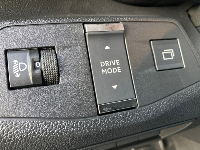 Citroën Berlingo KAWA XL Diesel 130 +SHZ+Kamera+Extenso+ Citroën Berlingo KAWA XL Diesel 130 +SHZ+Kamera+Extenso+