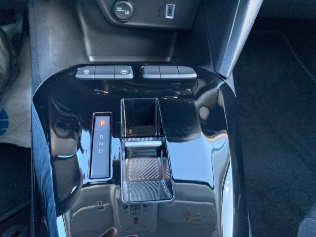 Opel Corsa F 1.2 Edition +Allwetter+Lenkradheizung+ Opel Corsa F 1.2 Edition +Allwetter+Lenkradheizung+