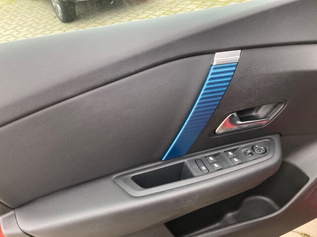 Citroën Shine +Navi+DAB+Kamera+Massage+SHZ+LHZ+FSH+ Citroën Shine +Navi+DAB+Kamera+Massage+SHZ+LHZ+FSH+