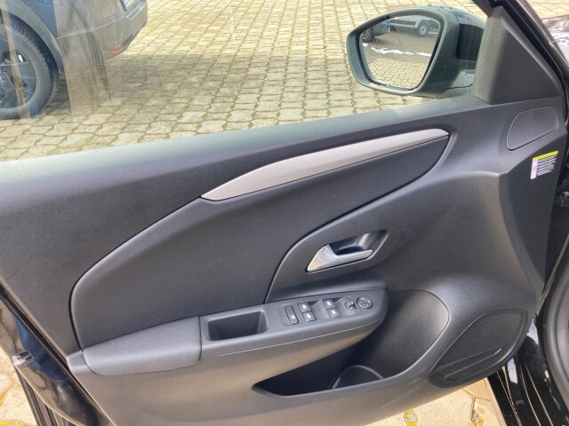 Opel Corsa Edition 1.2 +Allwetter+LHZ+SHZ+LED+ Opel Corsa Edition 1.2 +Allwetter+LHZ+SHZ+LED+